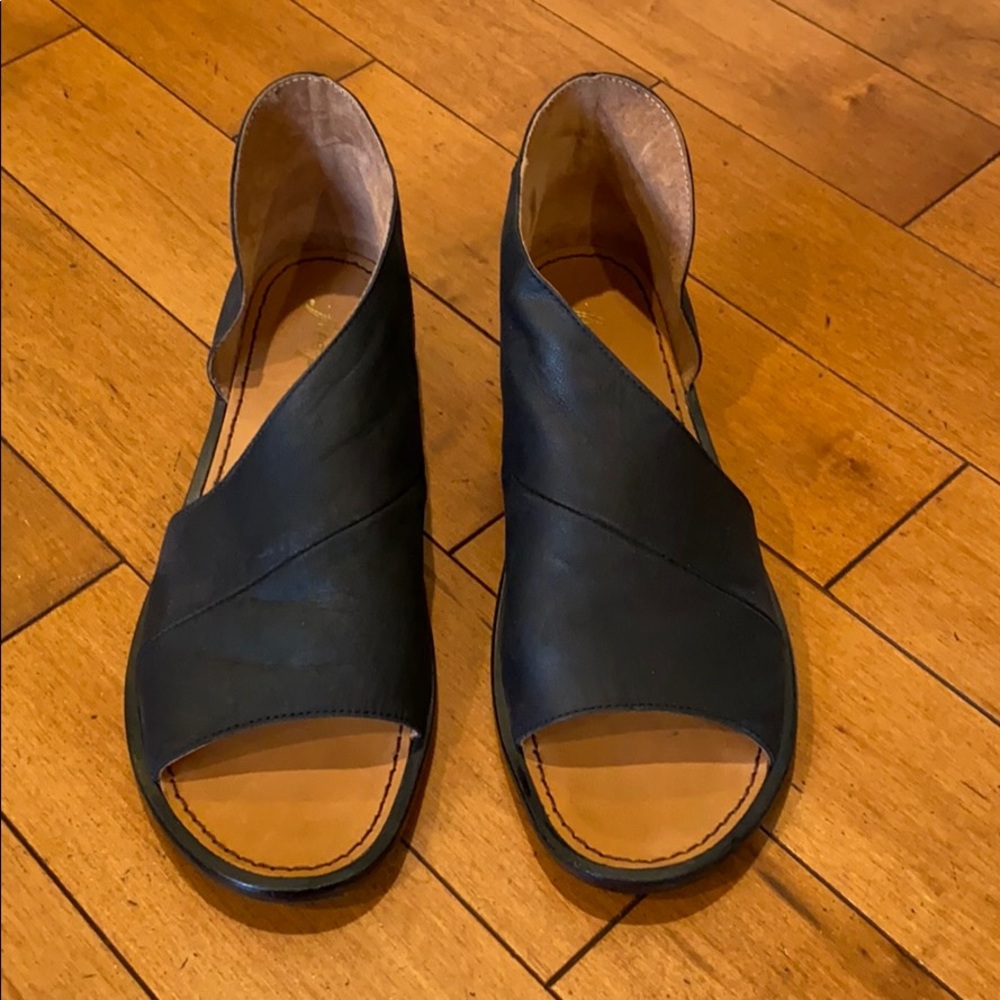 Free People sandals